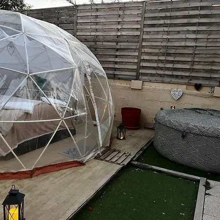 Luxussátor Bulle Insolite Fréjus